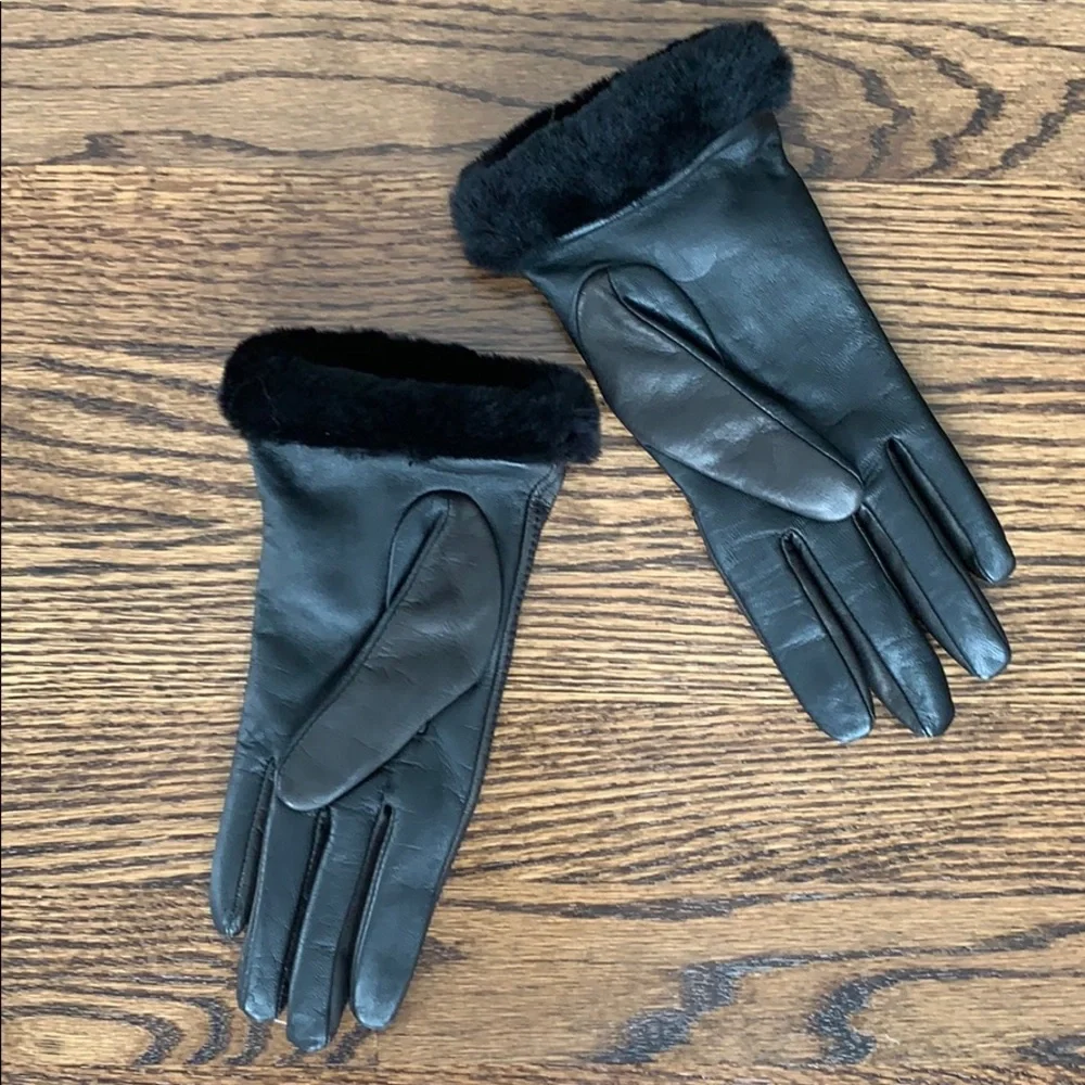 UGG Black Leather Gloves with Fur Trim - Picture 2 of 6